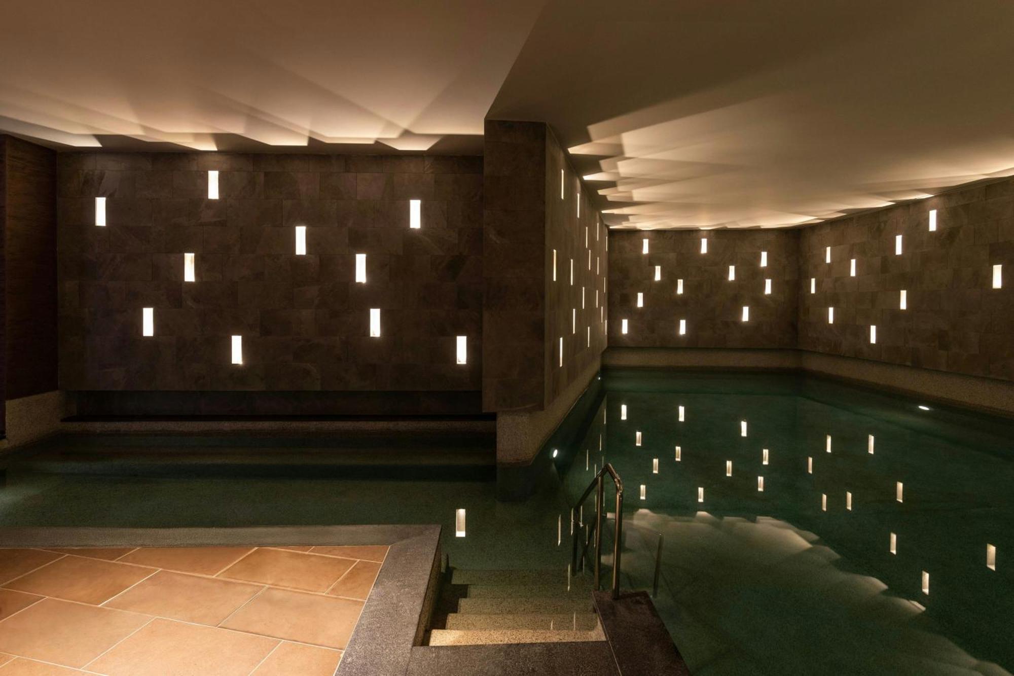 Domes Novos Santorini, Autograph Collection Hotel Иа Екстериор снимка
