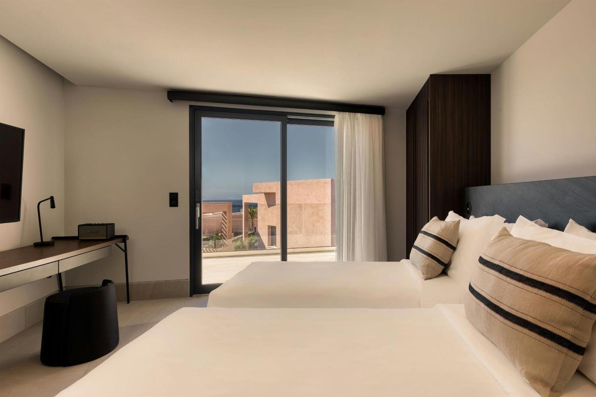 Domes Novos Santorini, Autograph Collection Hotel Иа Екстериор снимка