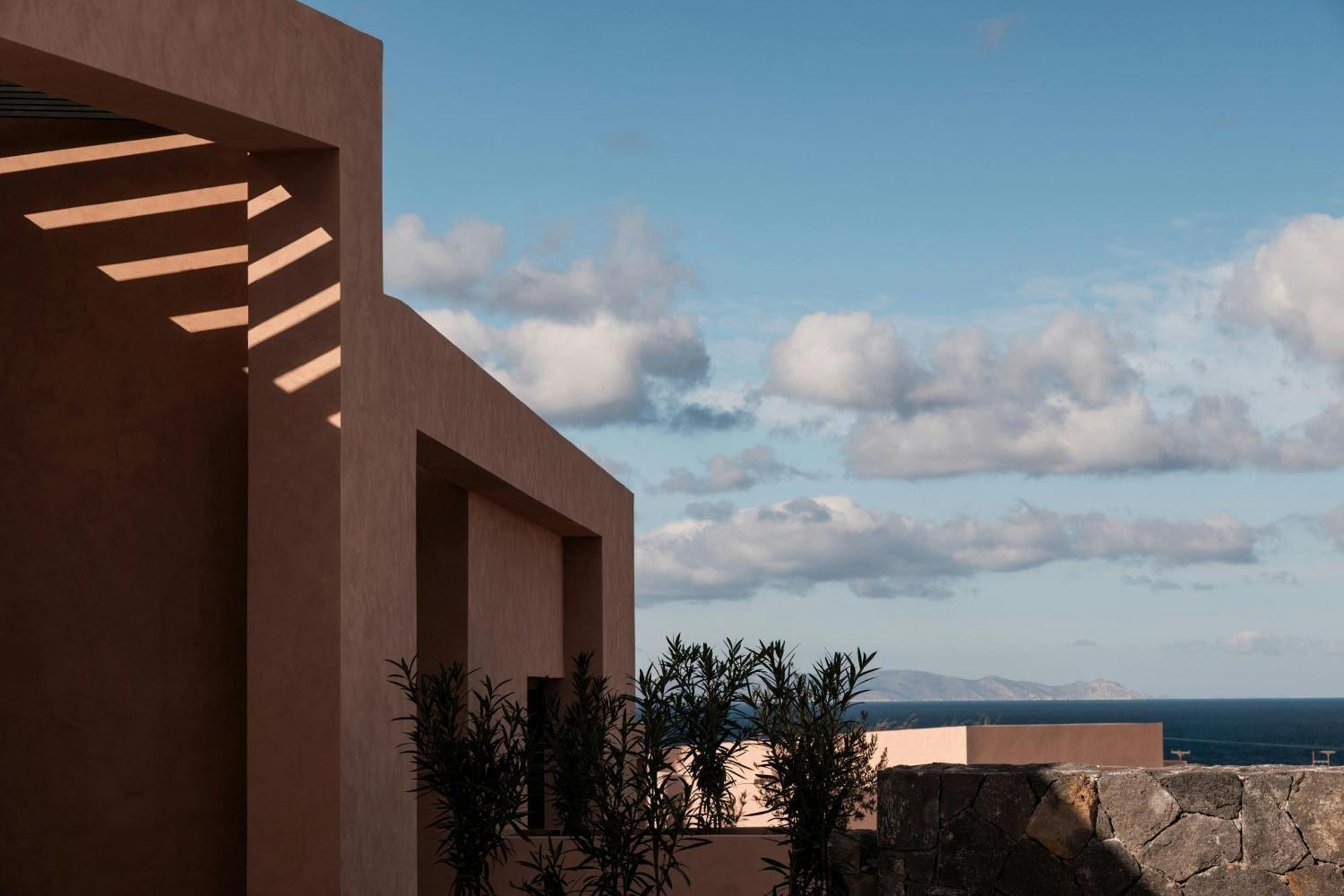 Domes Novos Santorini, Autograph Collection Hotel Иа Екстериор снимка